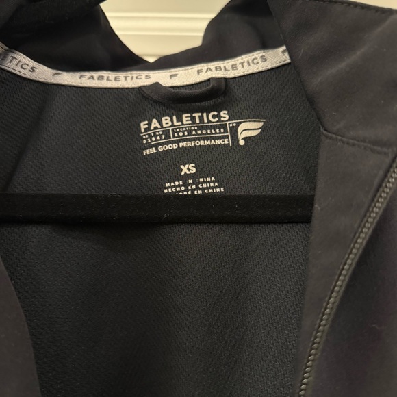 Fabletics Scrubs Performance Jacket - Picture 3 of 3